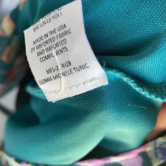 SMYM Donna Michelle Tunic Fall in Love Floral - Picture 9 of 10